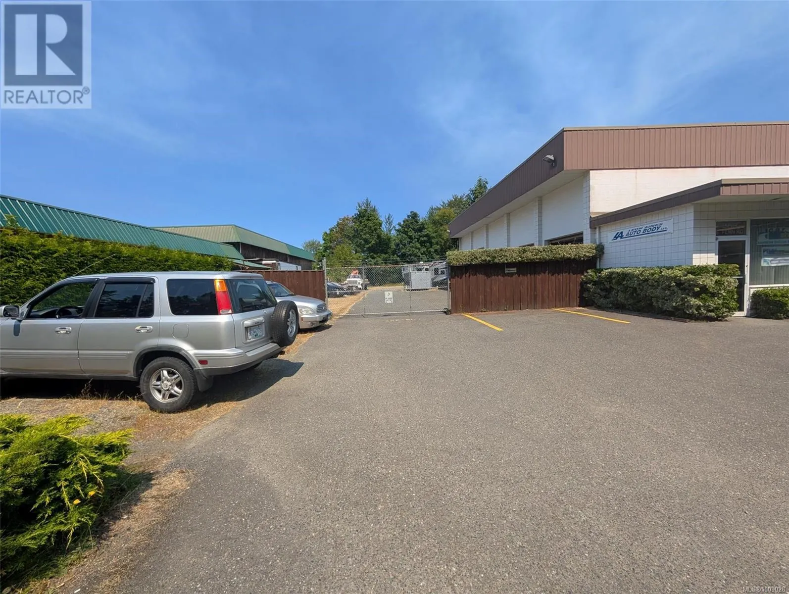 253 Fern Rd