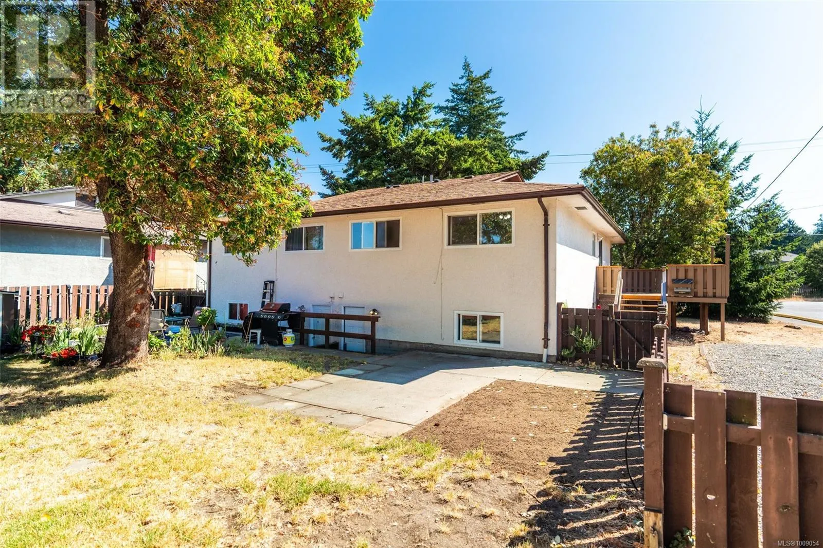 3162 Metchosin Rd