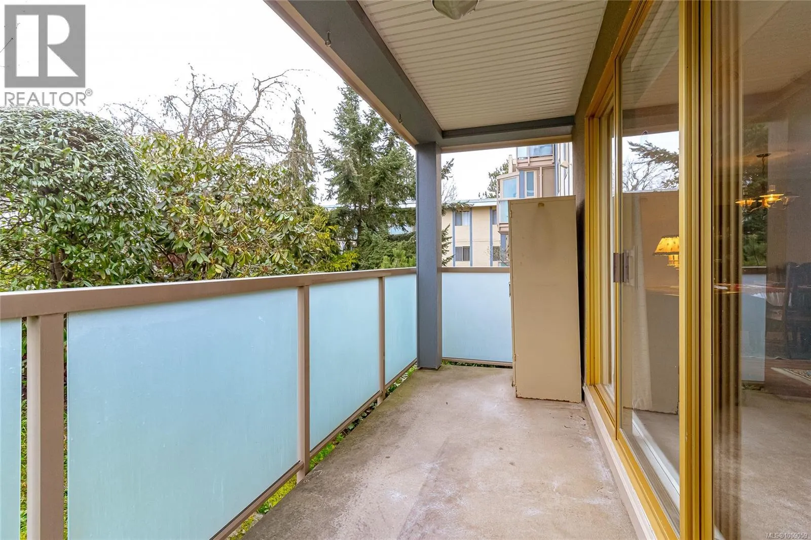 302 1025 Inverness Rd