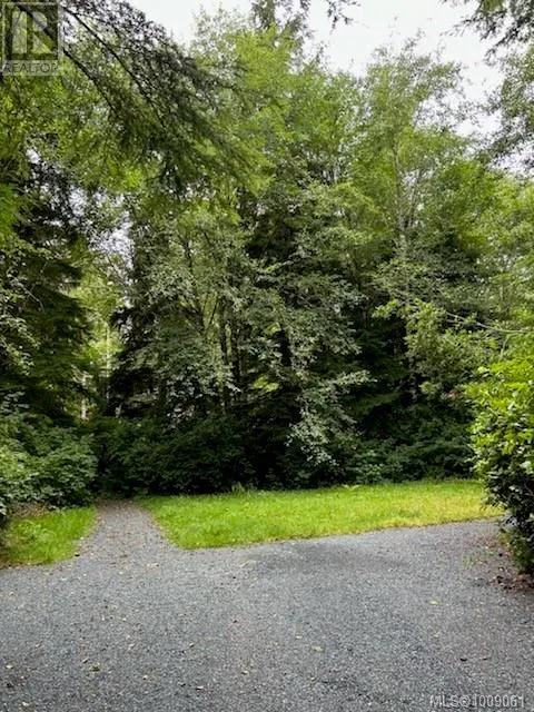 1208 Lynn Rd