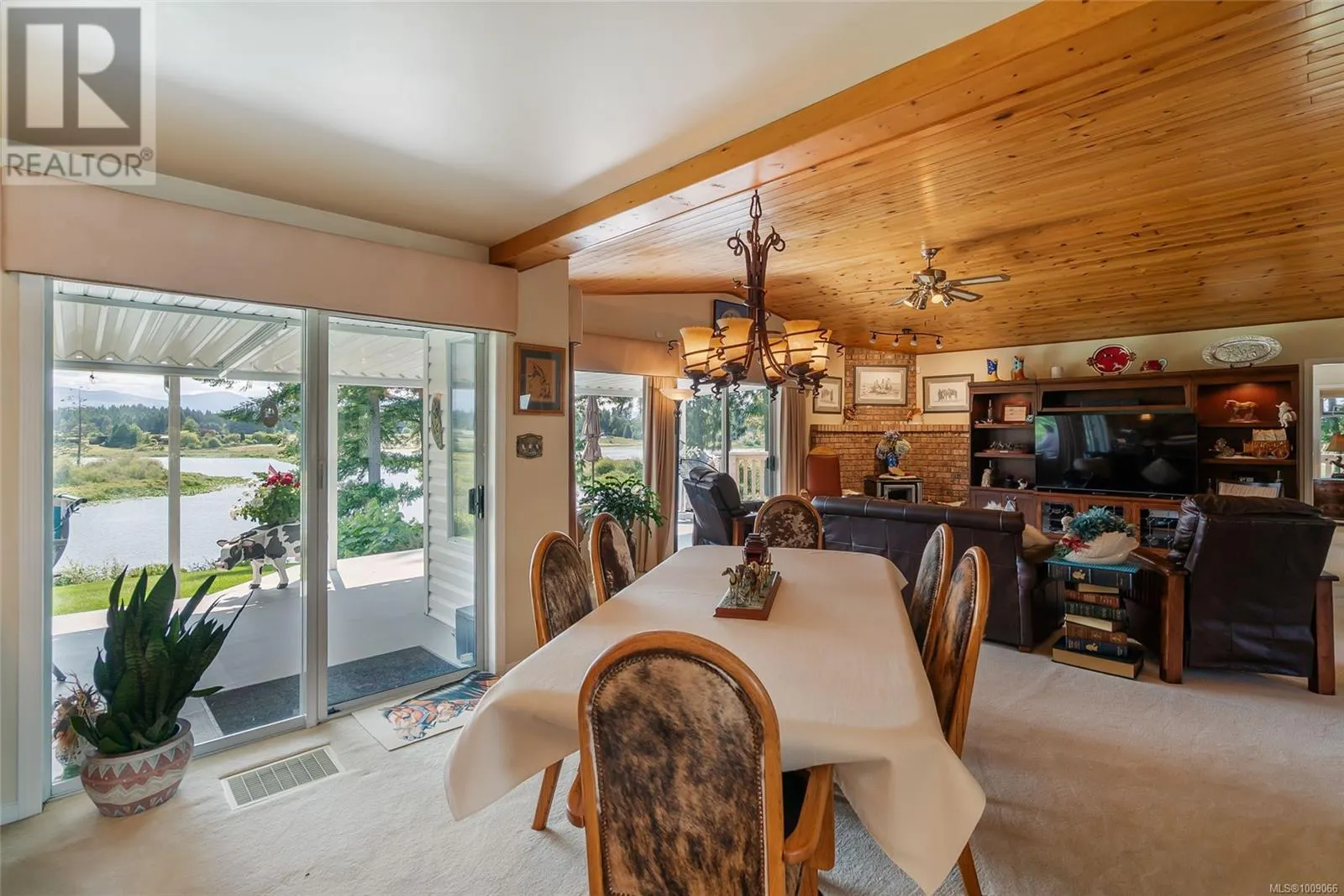 2551 Braun Rd