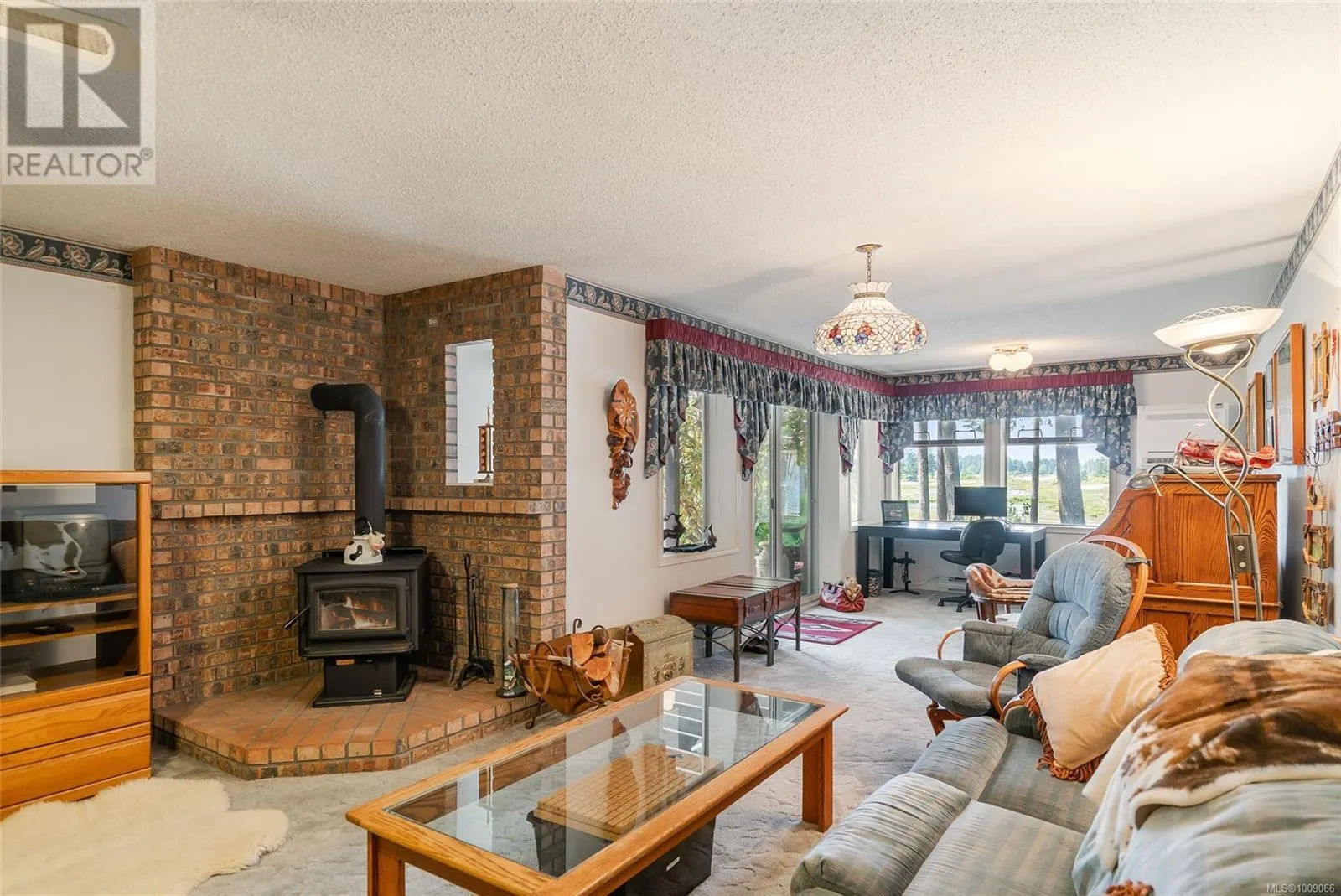 2551 Braun Rd