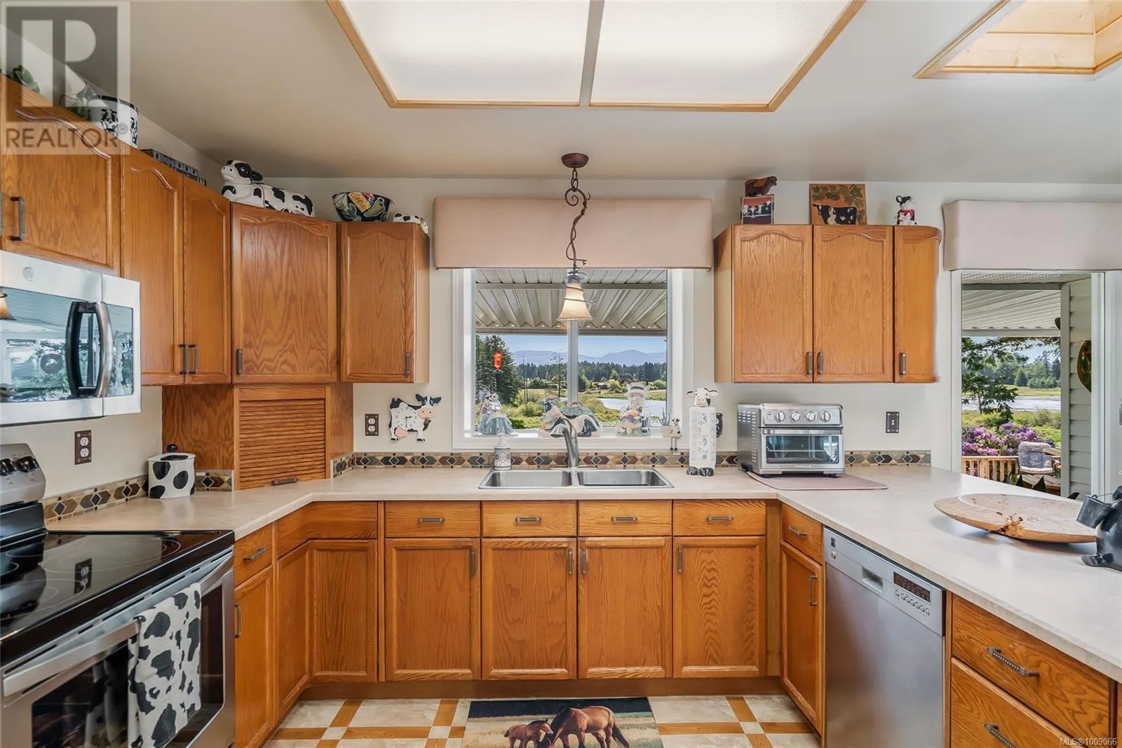 2551 Braun Rd