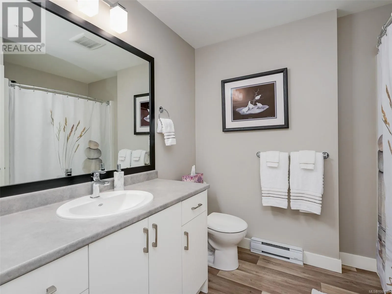 1160 Smokehouse Cres E