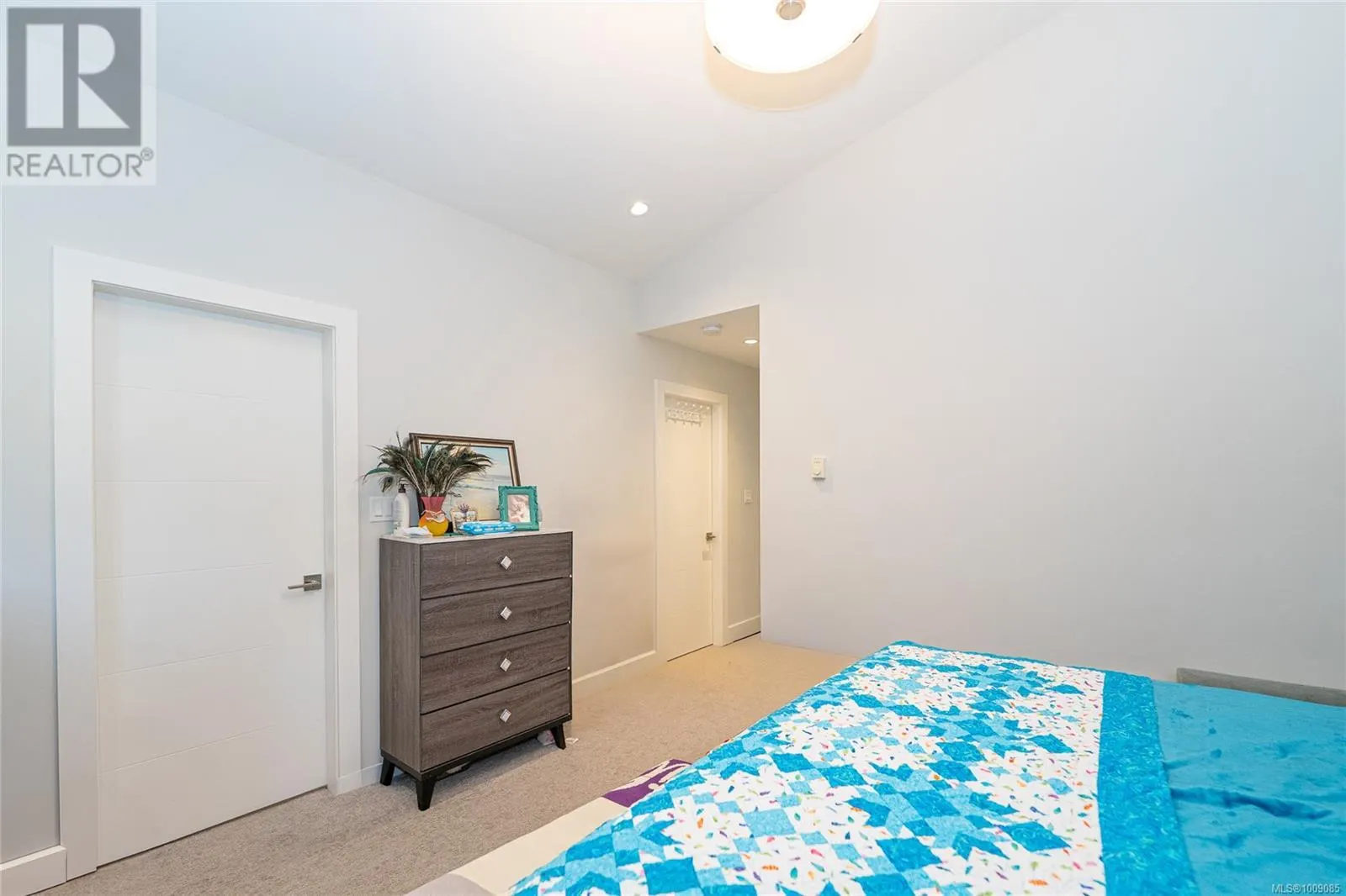 624 Selwyn Close