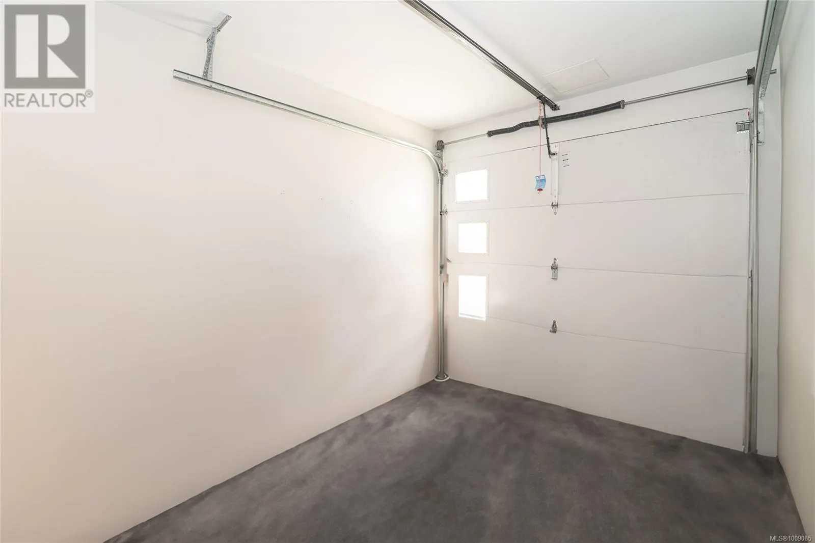 624 Selwyn Close
