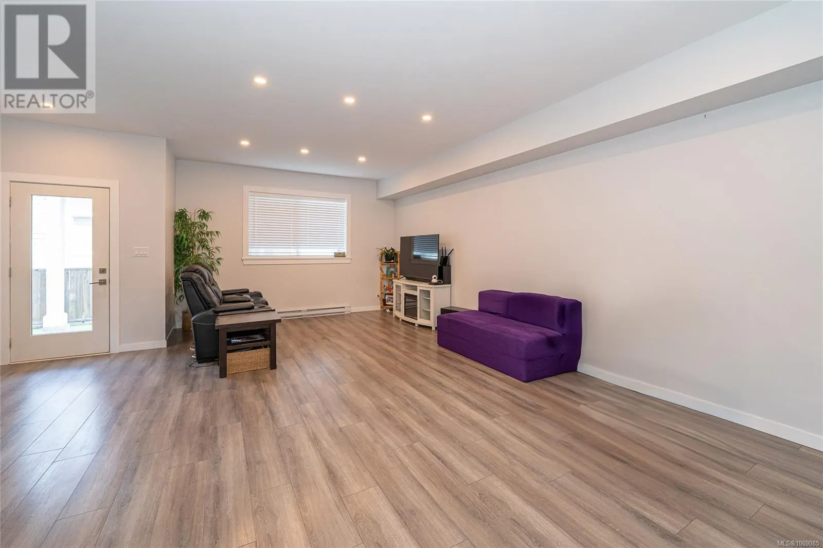 624 Selwyn Close
