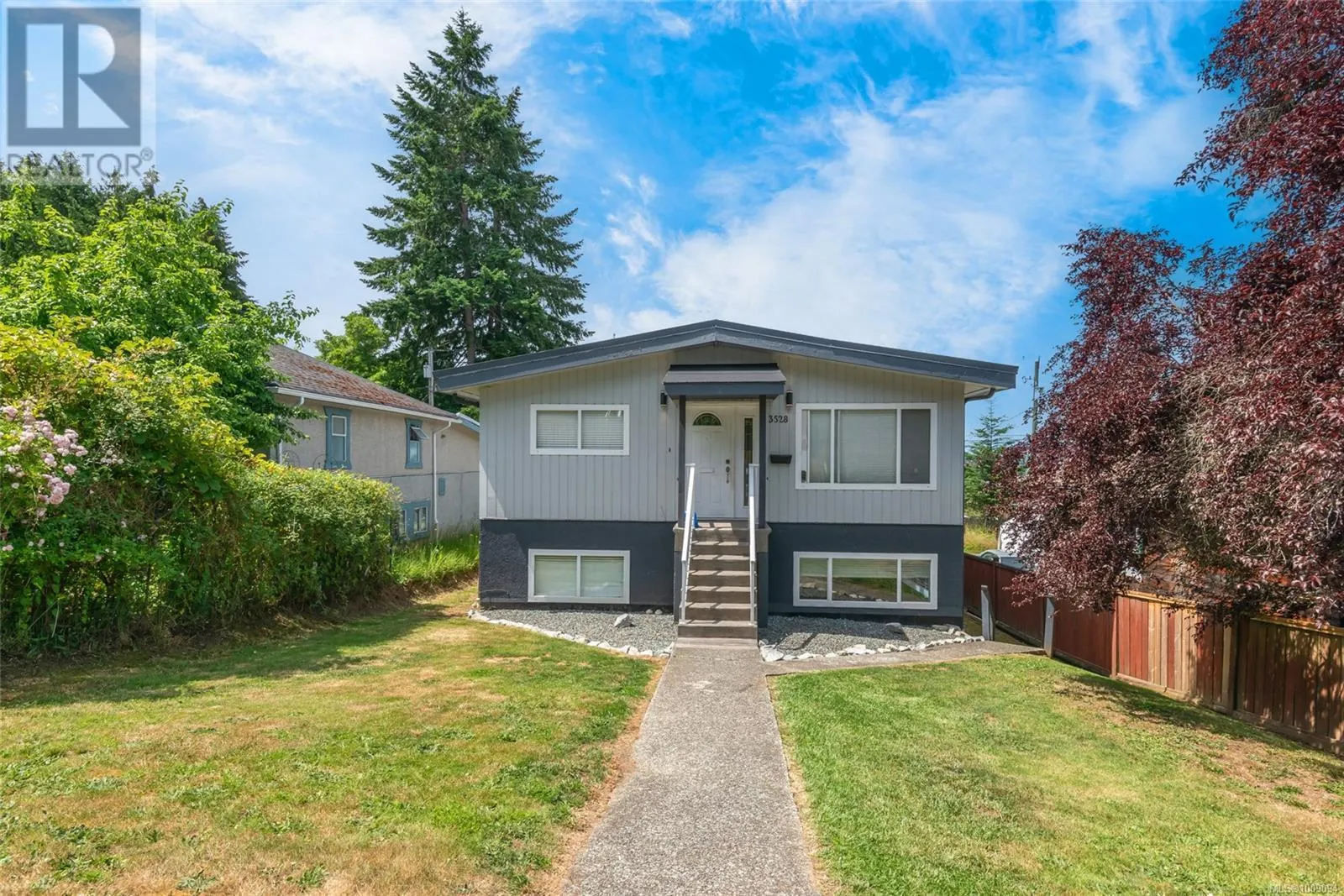 3528 7th Ave