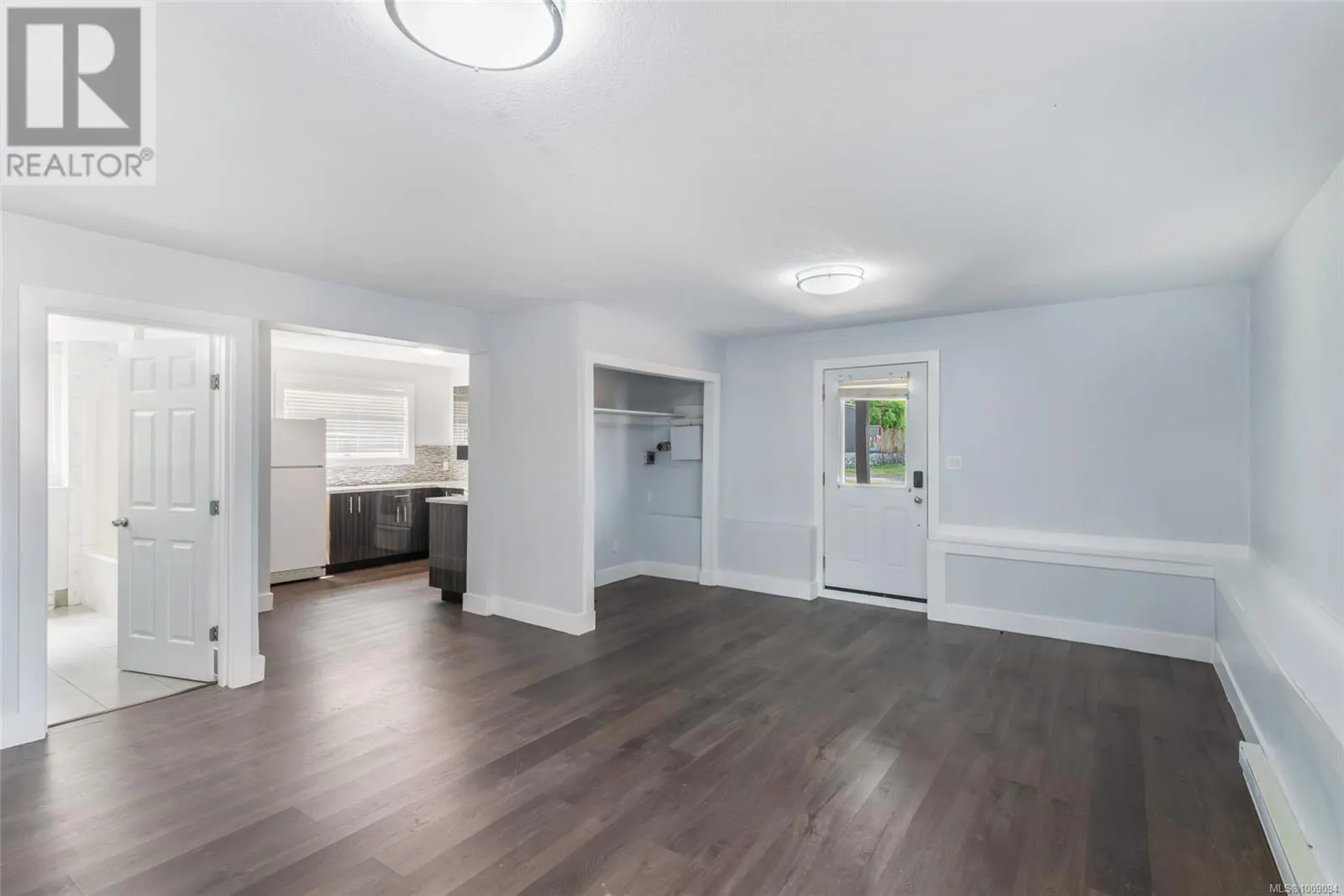 3528 7th Ave