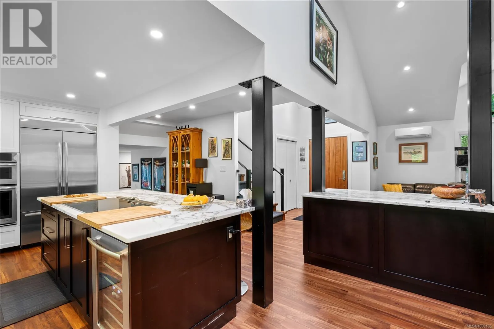 851 Sayward Rd