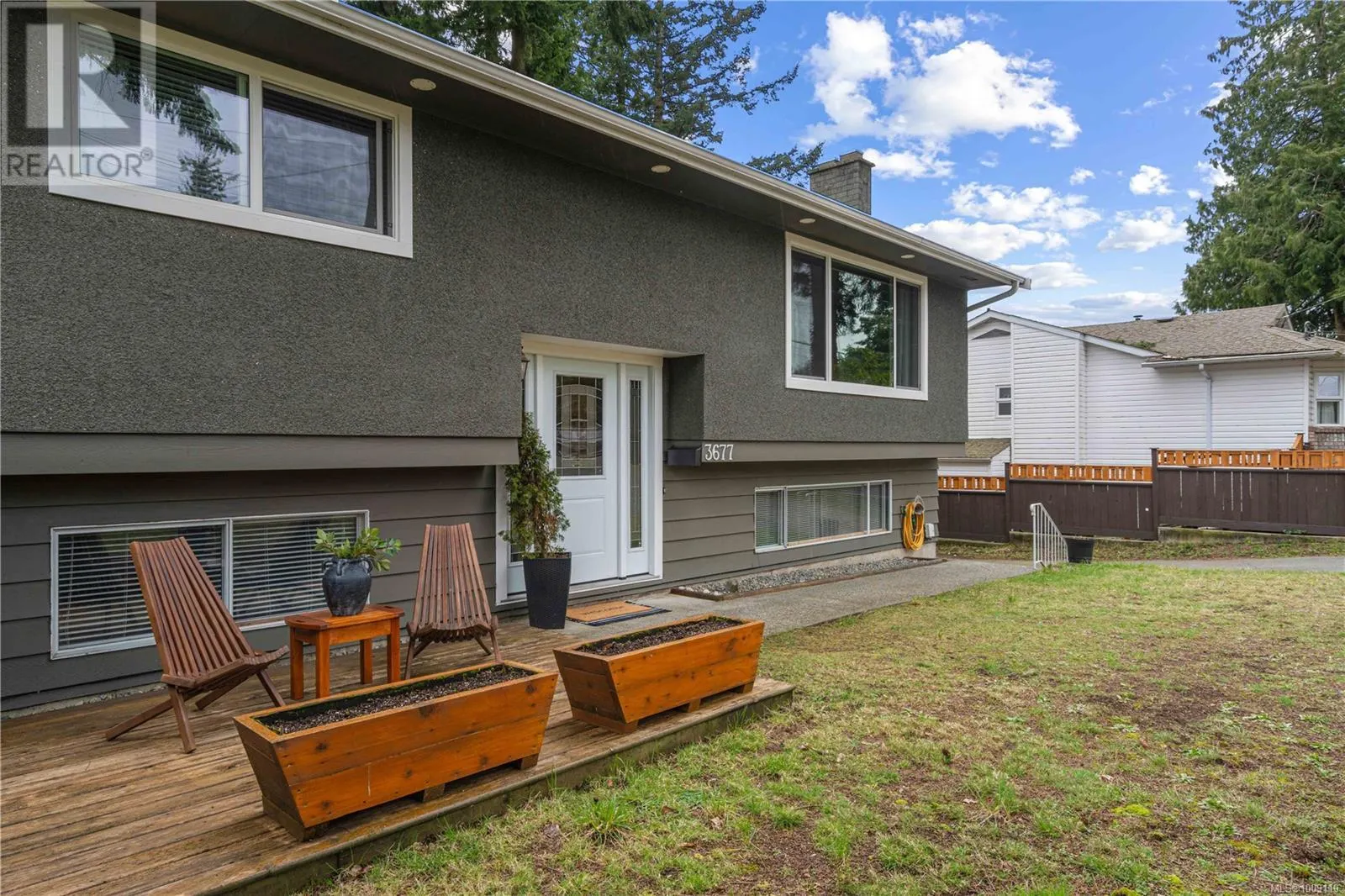 3677 Norwell Dr