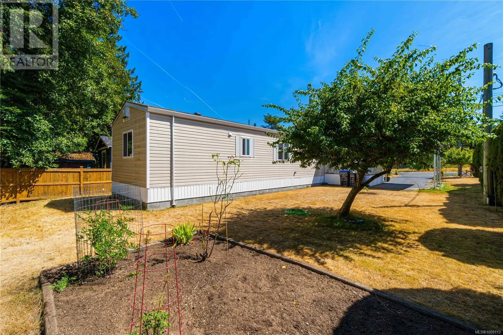 921 Riley Rd
