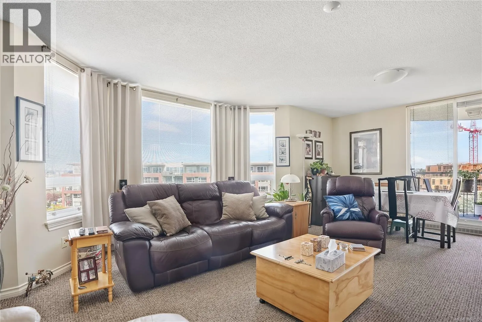 501 1015 Pandora Ave