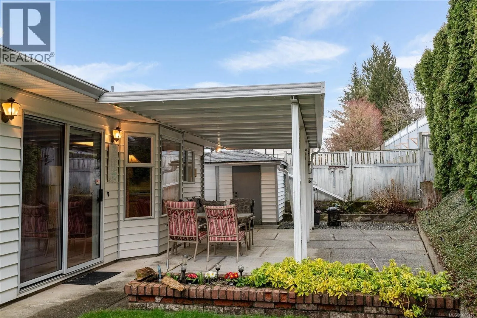 813 Cameron Way
