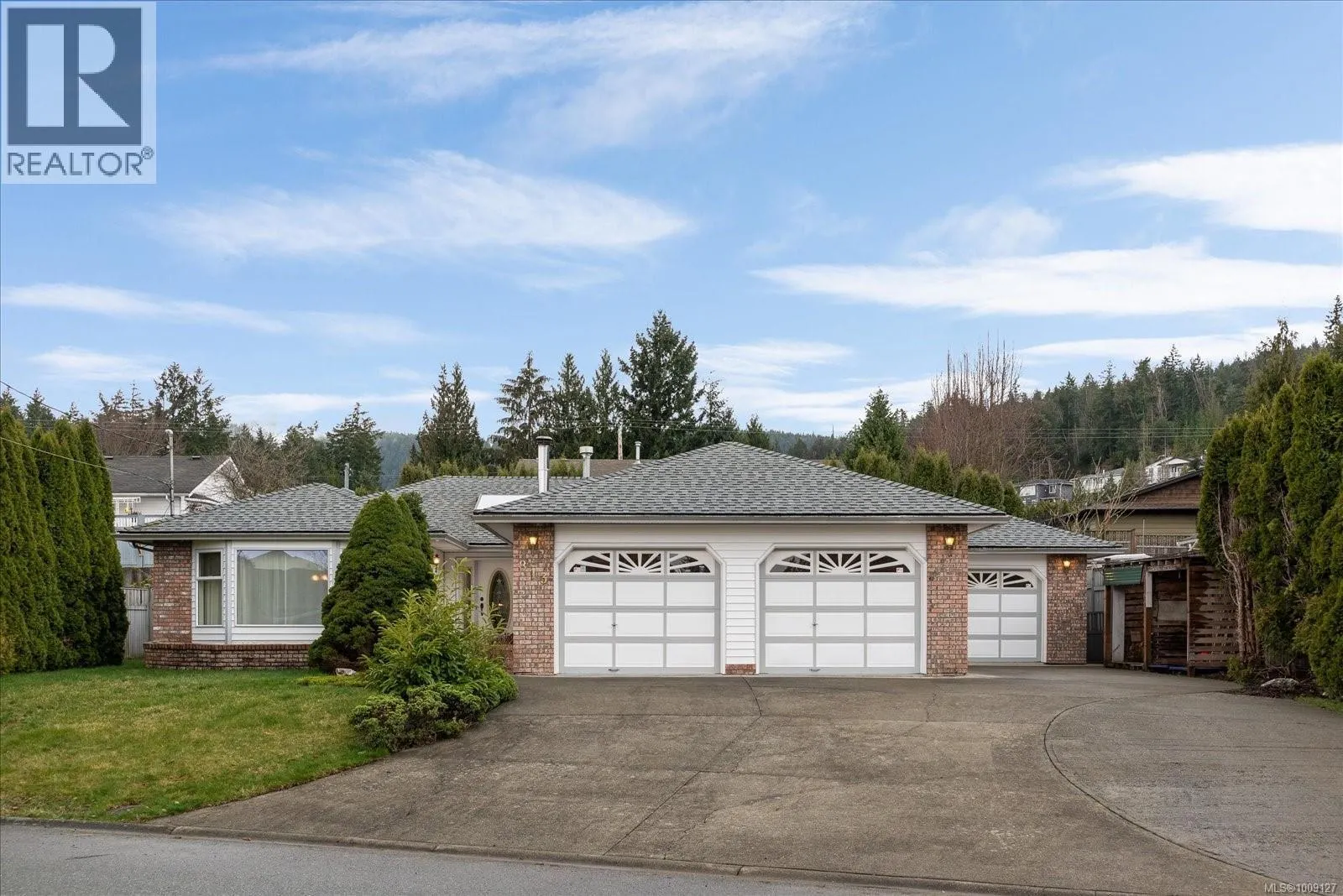 813 Cameron Way