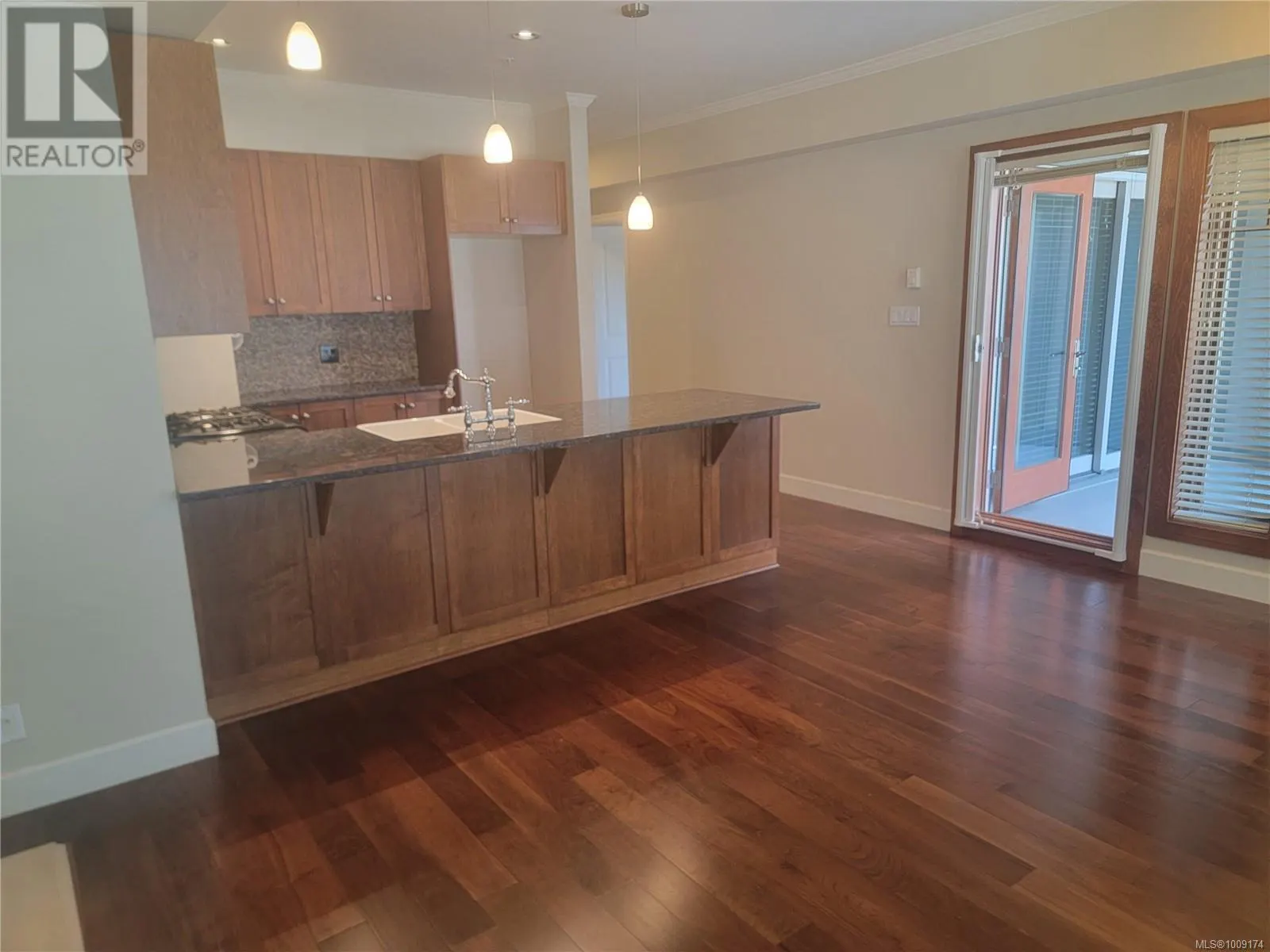205 2006 Troon Crt