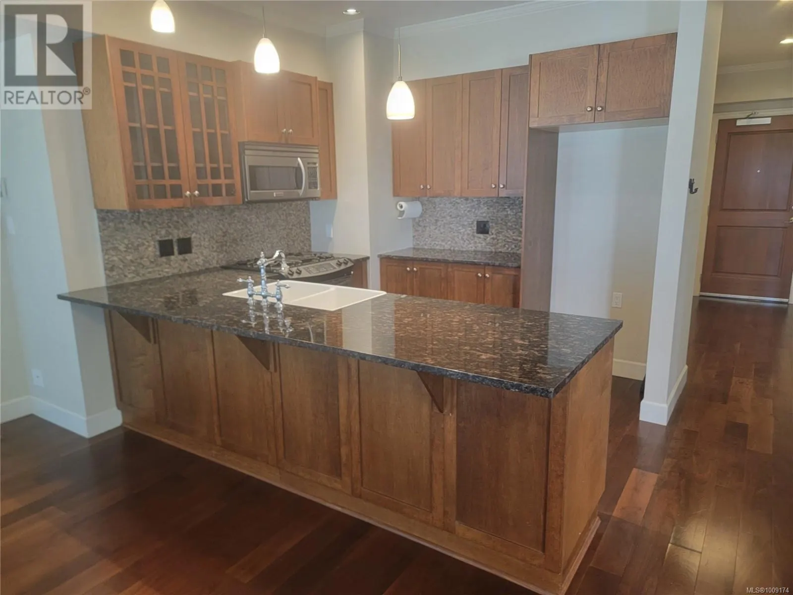 205 2006 Troon Crt