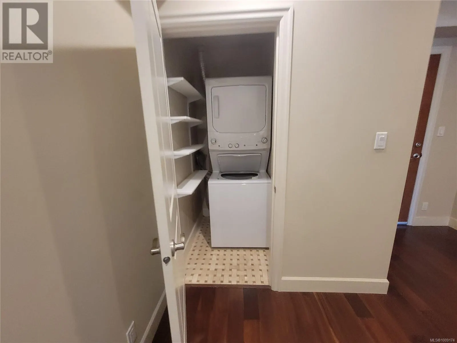 205 2006 Troon Crt