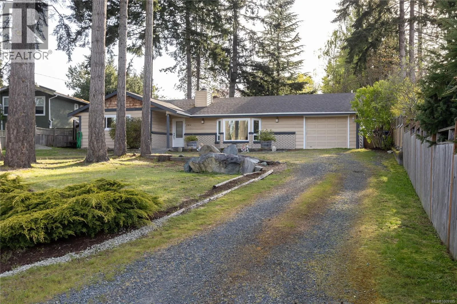 581 Sumac Dr