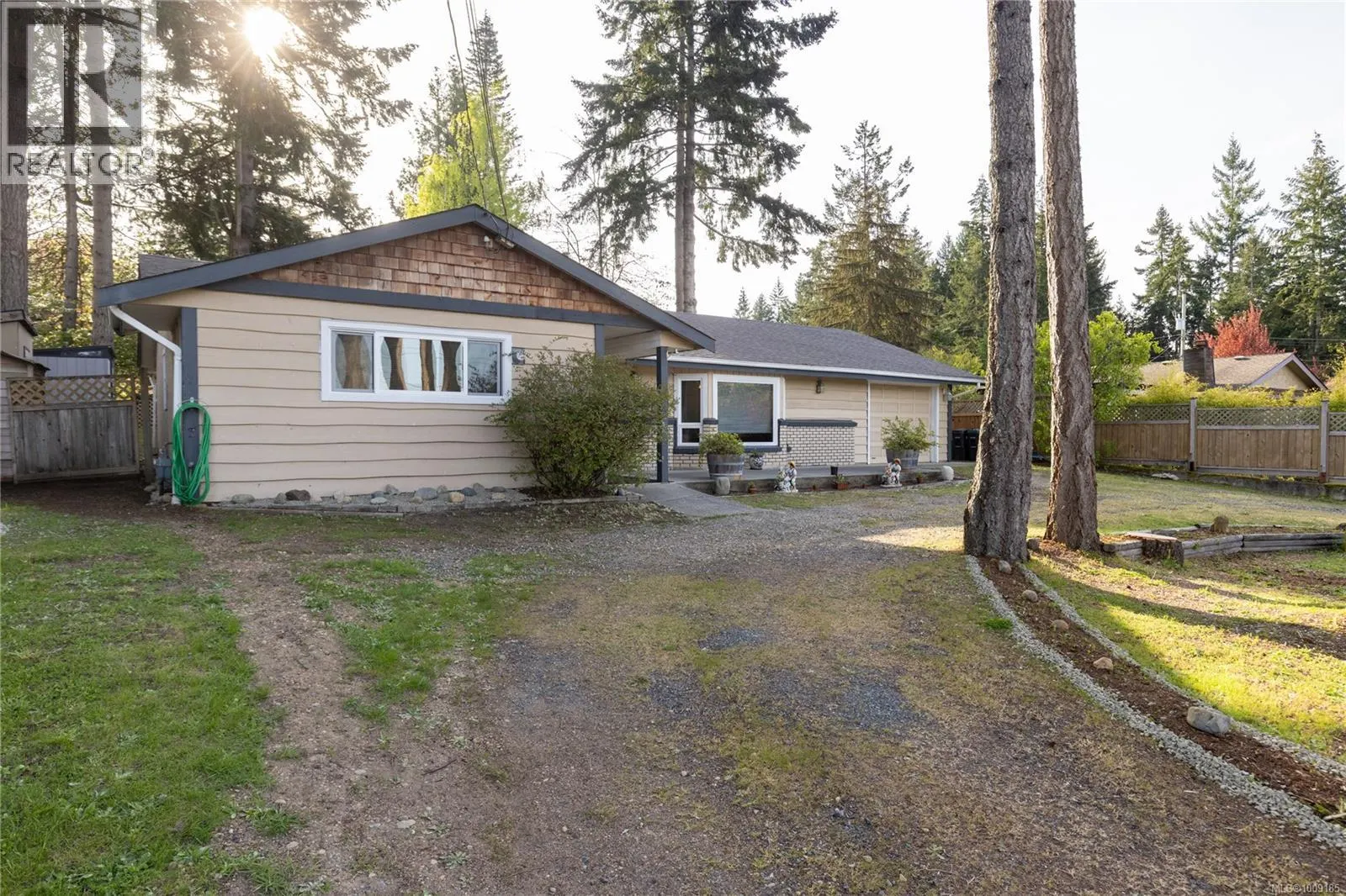 581 Sumac Dr