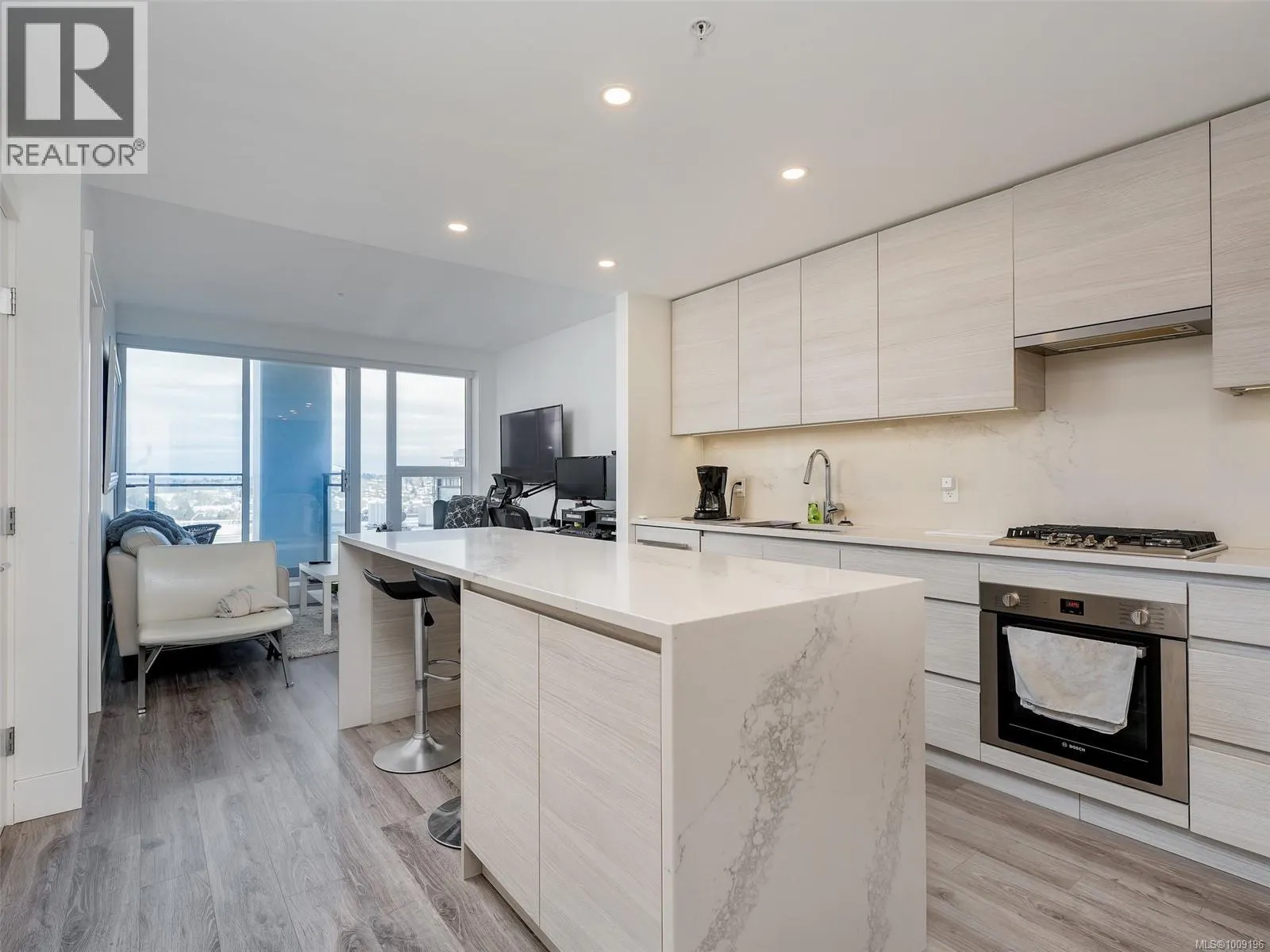 1404 777 Herald St