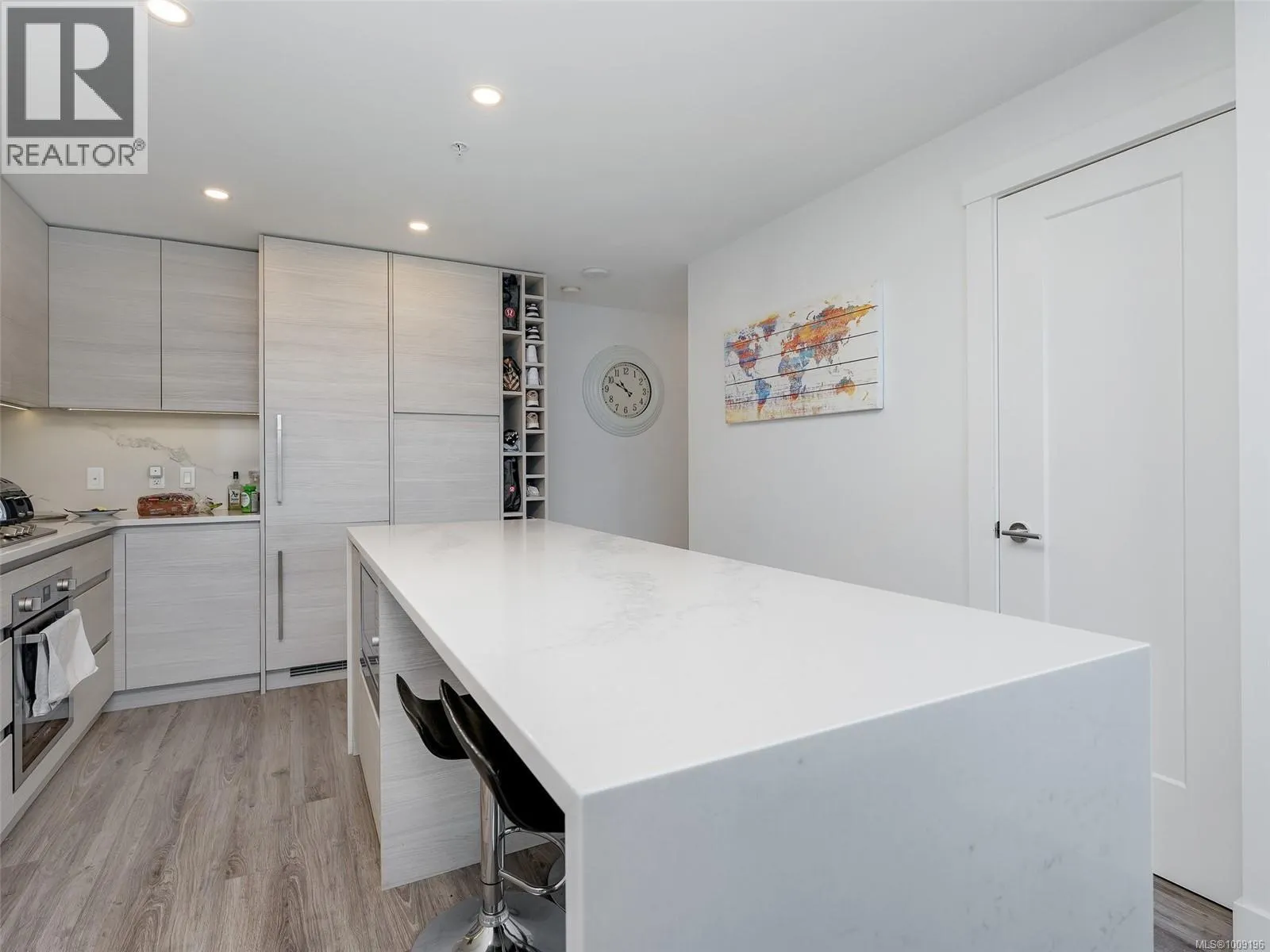 1404 777 Herald St