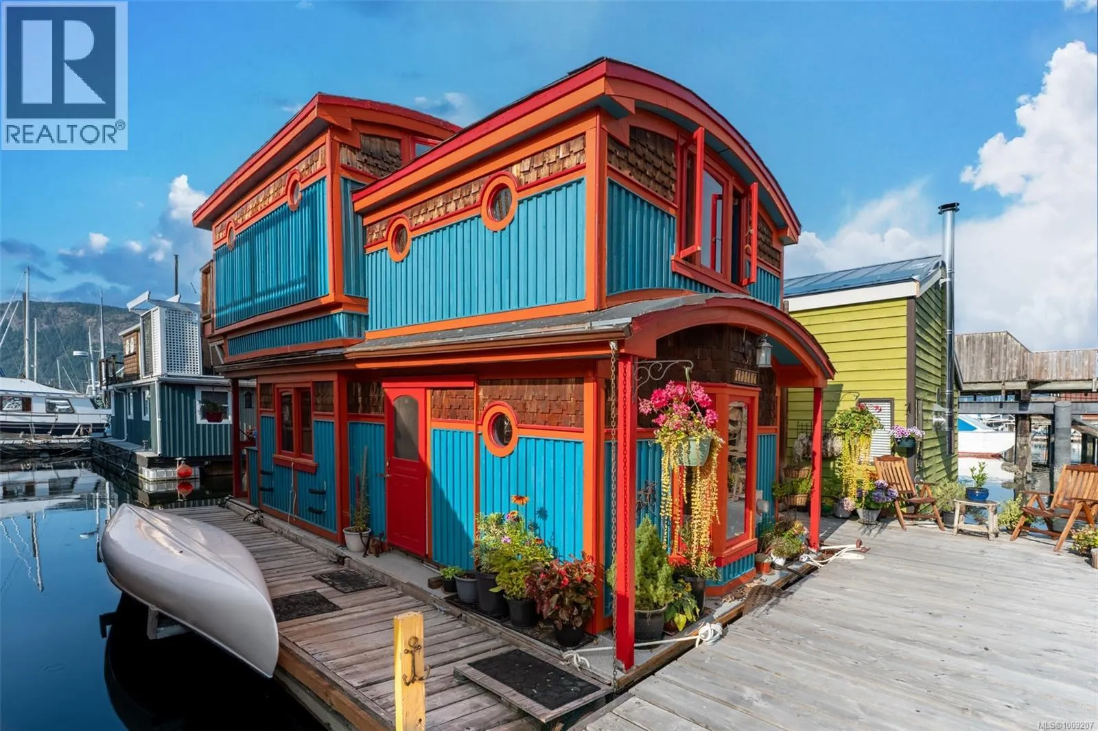 2 1765 Cowichan Bay Rd