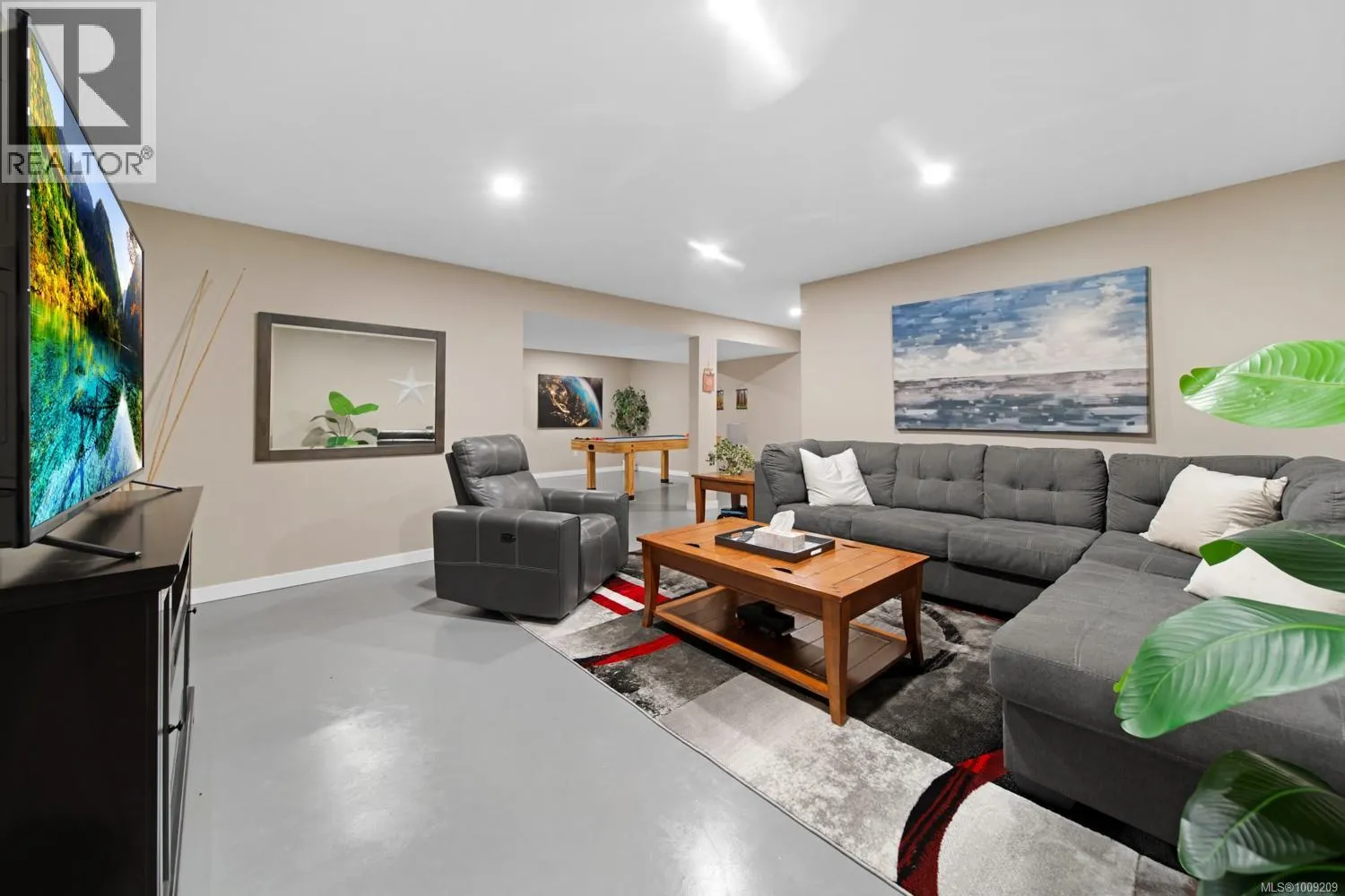1591 Escarpment Way