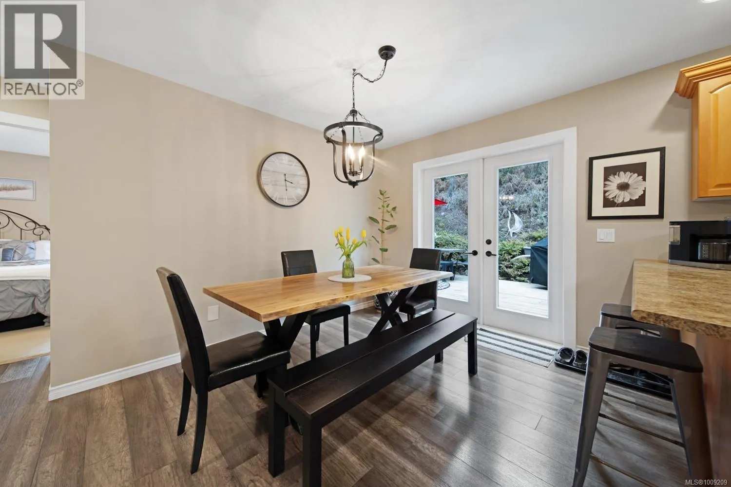1591 Escarpment Way