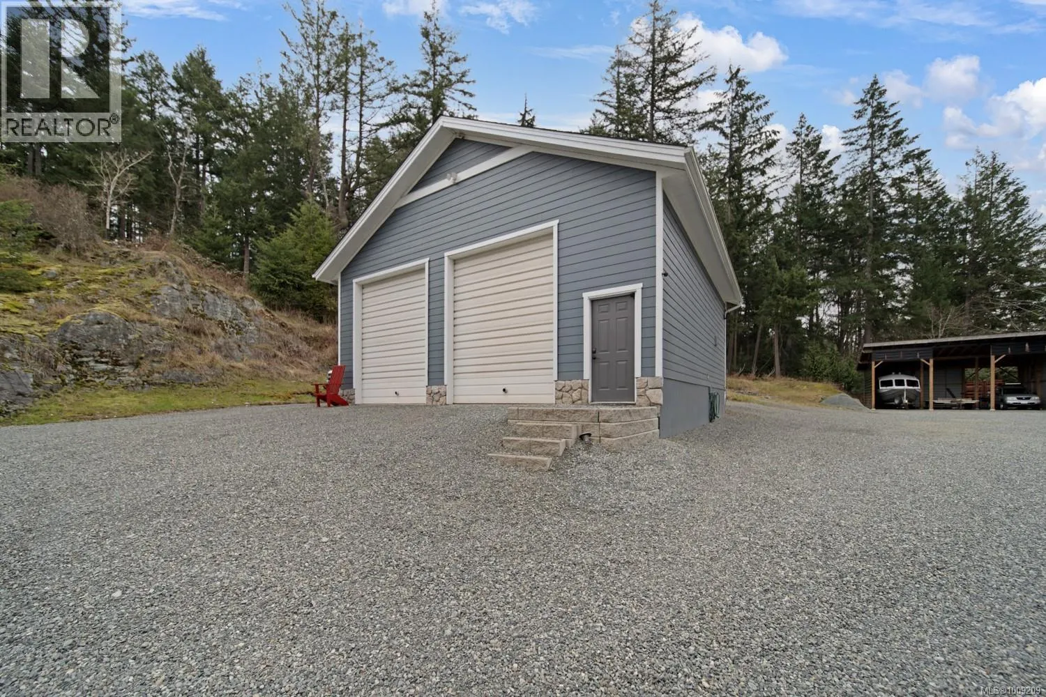 1591 Escarpment Way