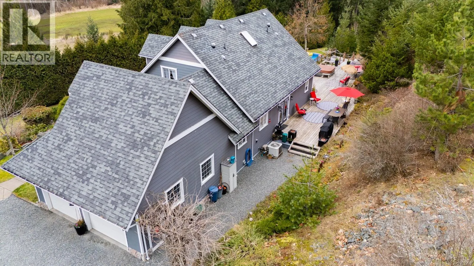 1591 Escarpment Way