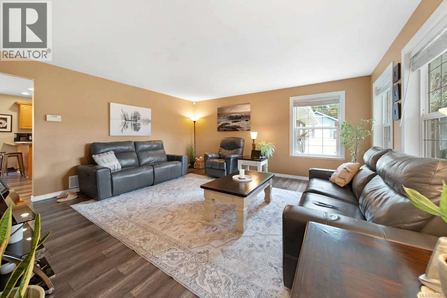 1591 Escarpment Way
