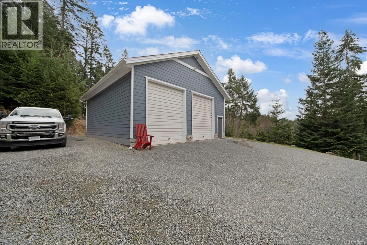 1591 Escarpment Way