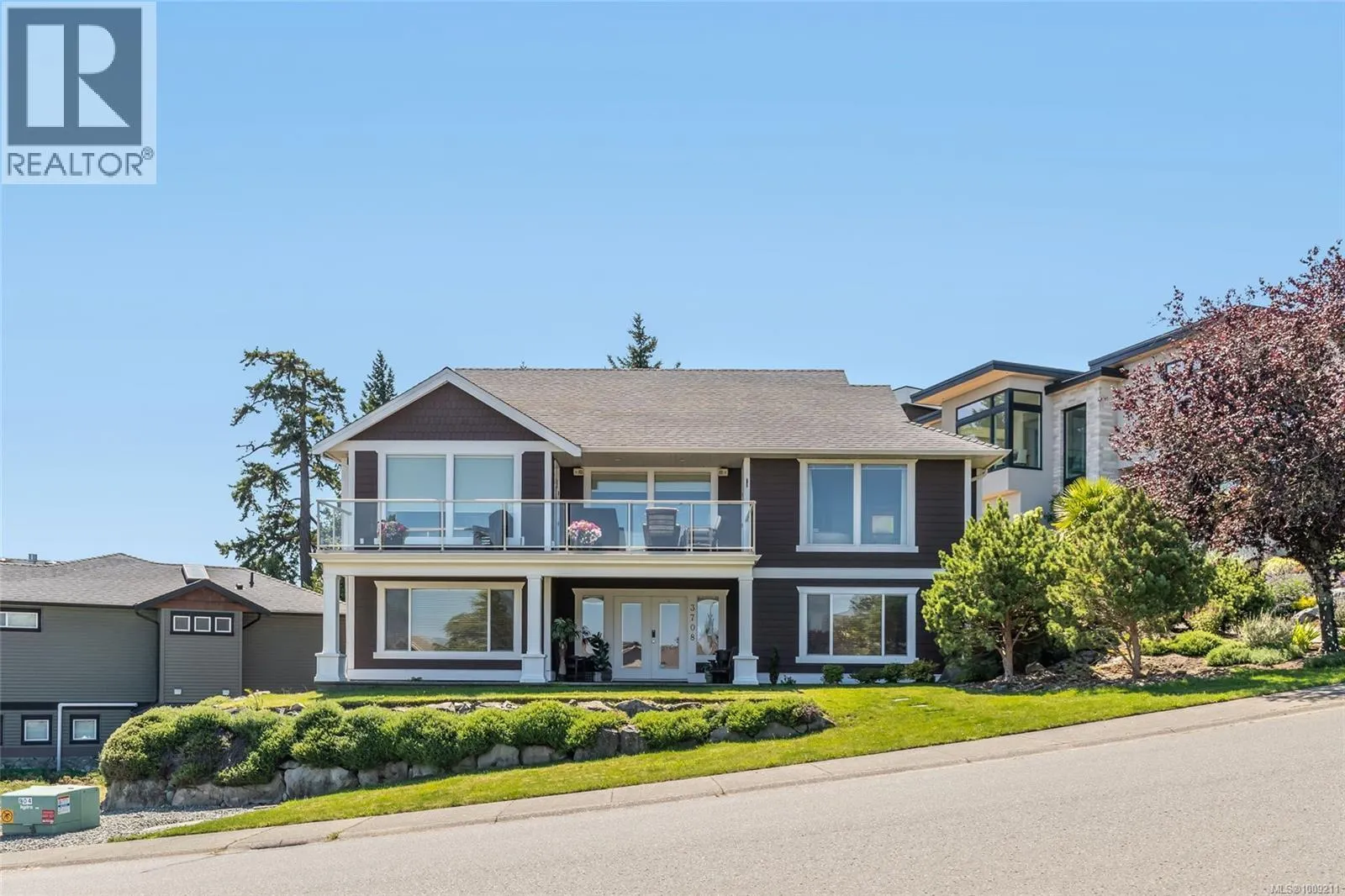 3708 Glen Oaks Dr