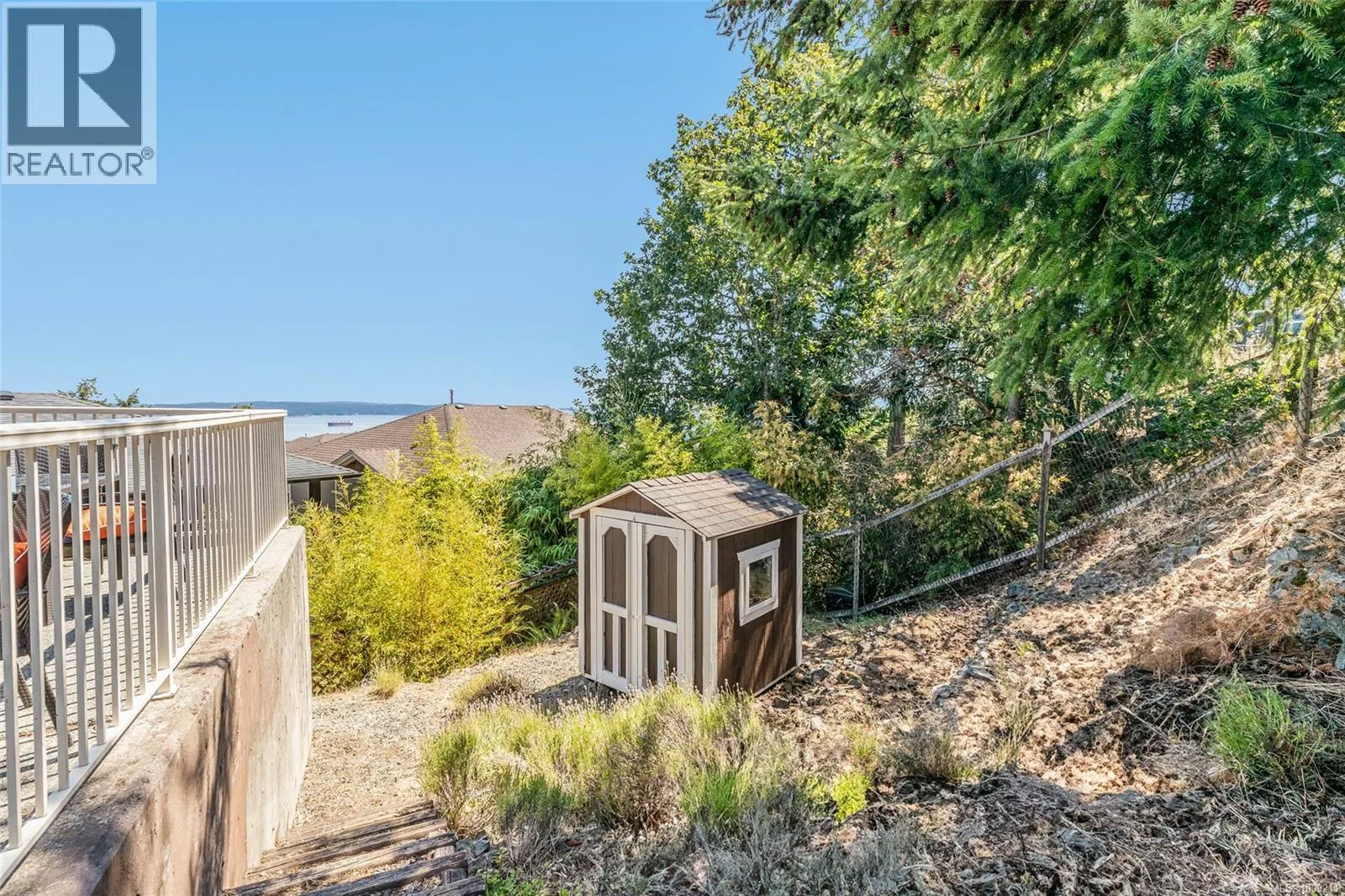 3708 Glen Oaks Dr