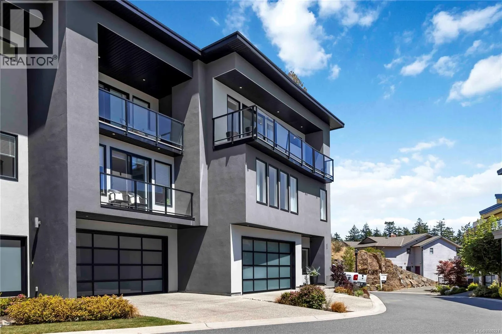 109 539 Delora Dr