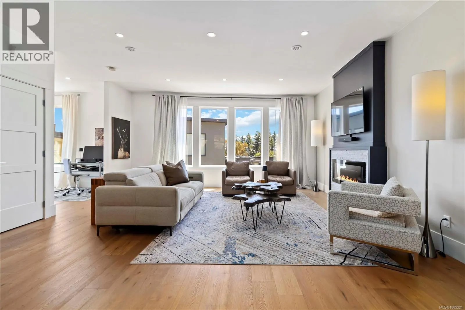 109 539 Delora Dr
