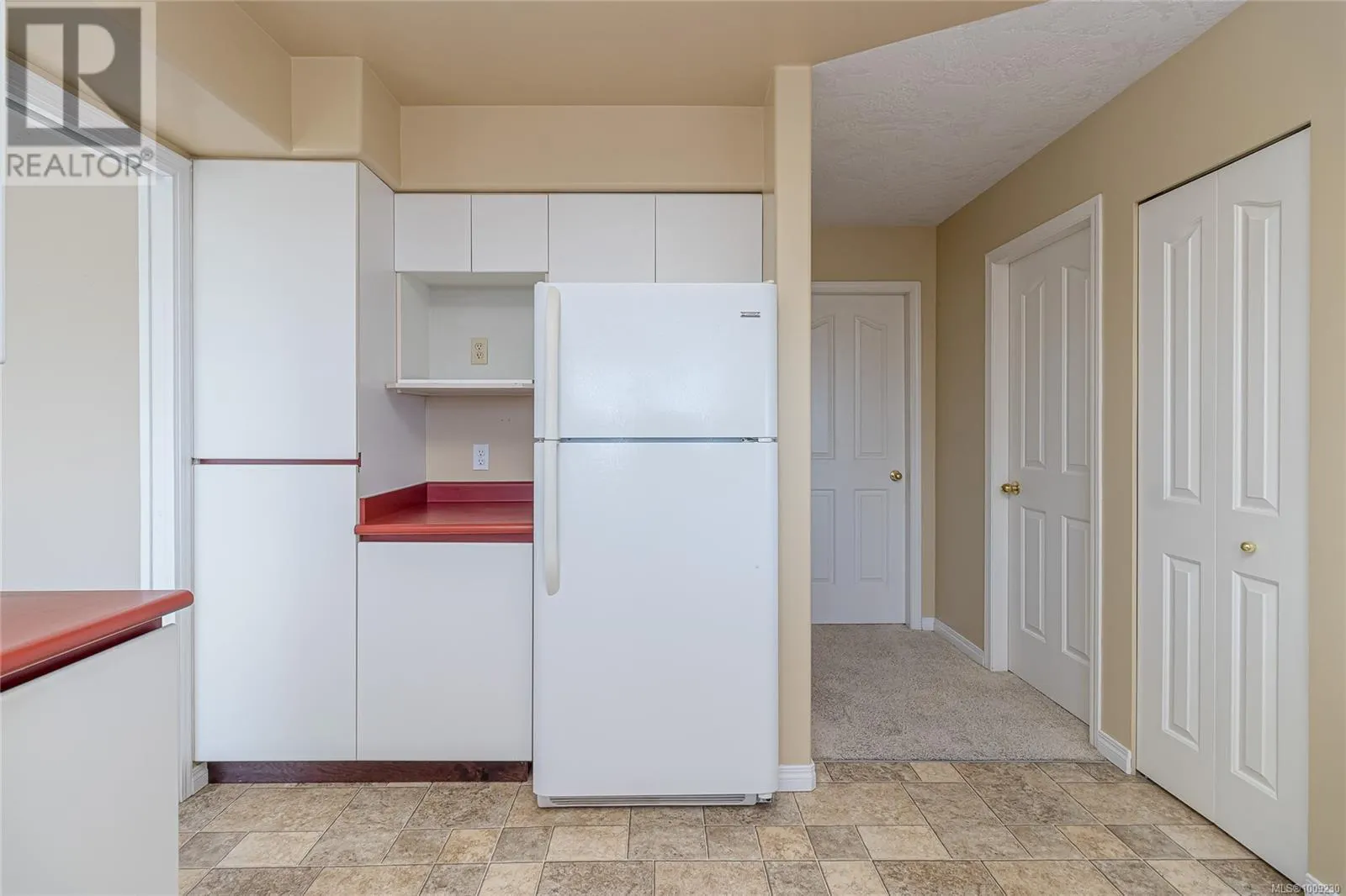 2270 Henlyn Dr