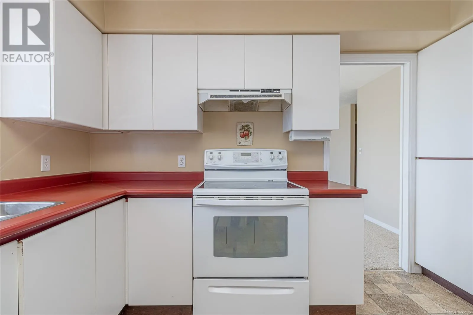 2270 Henlyn Dr