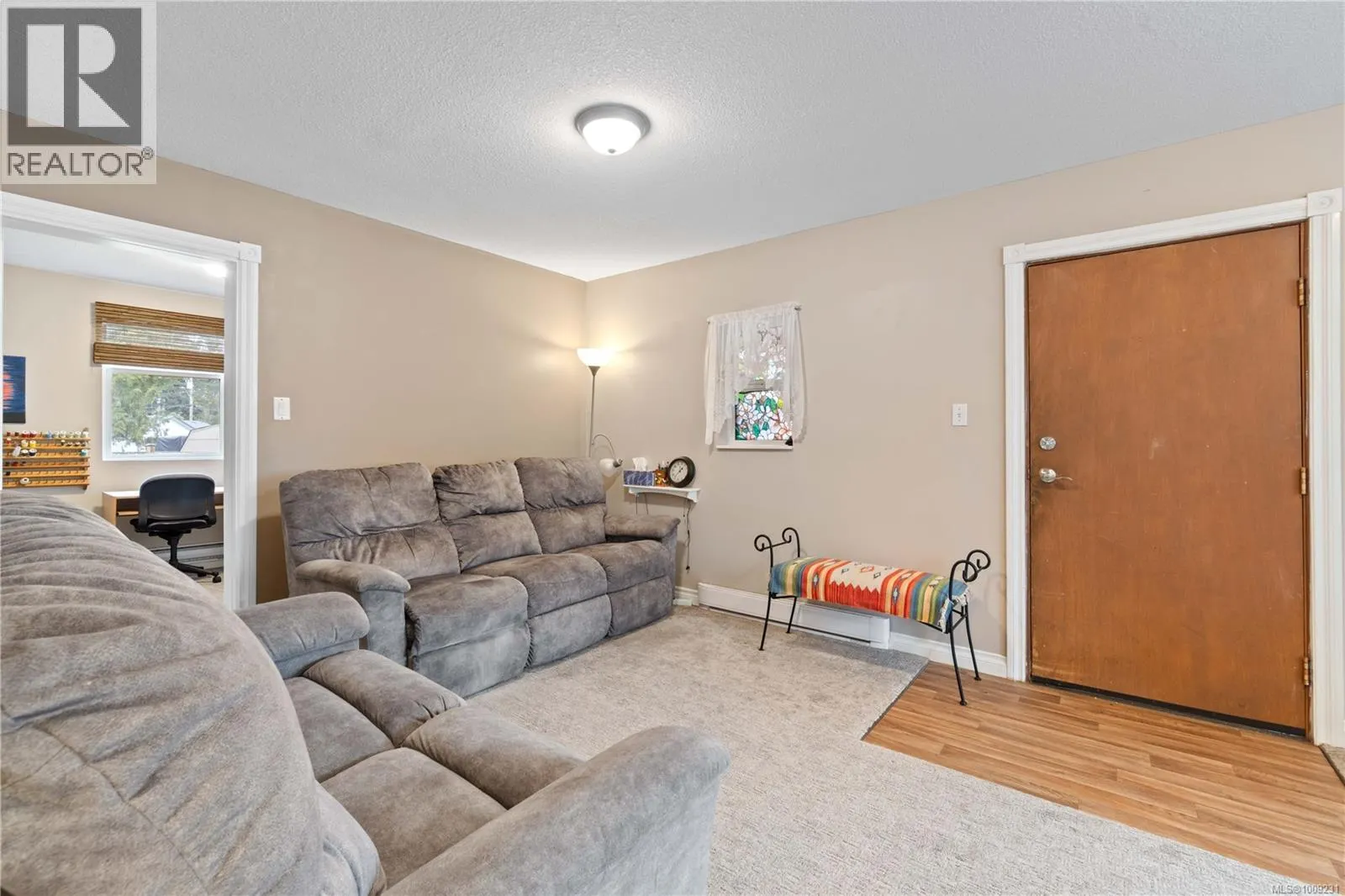 2234 Neil Dr