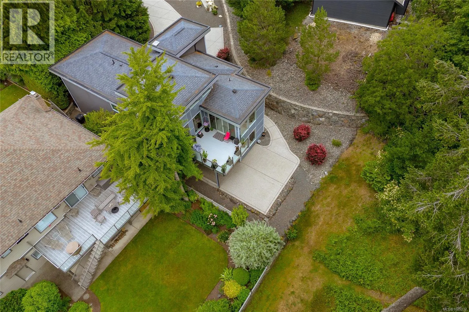 556 Delora Dr