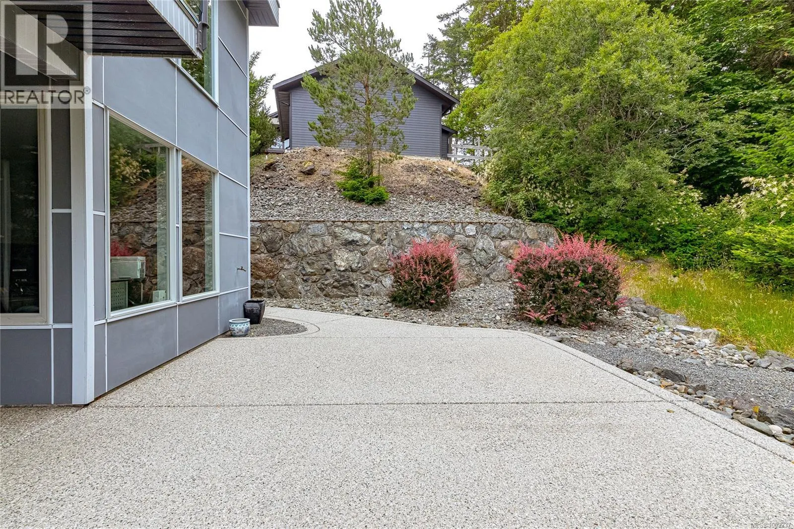 556 Delora Dr