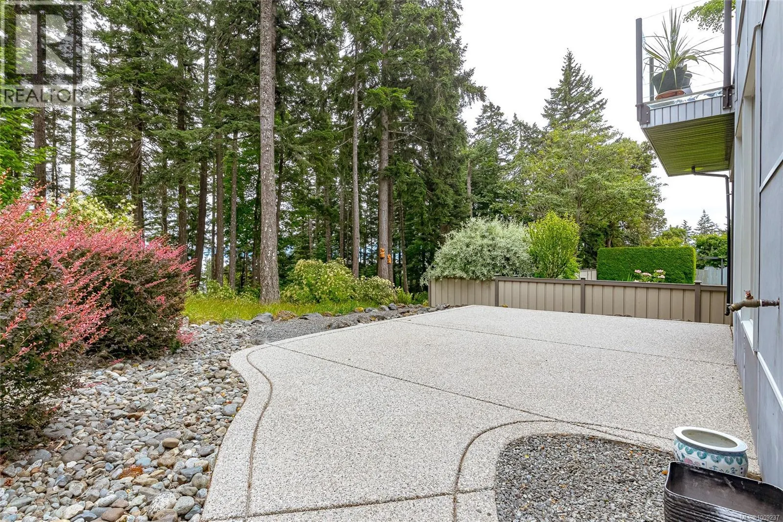 556 Delora Dr
