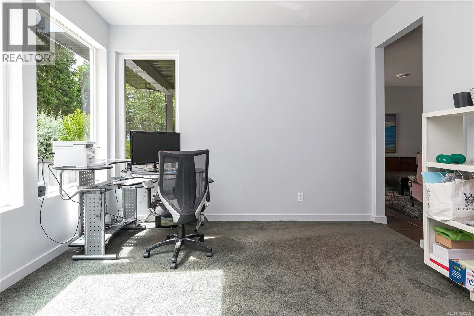 556 Delora Dr