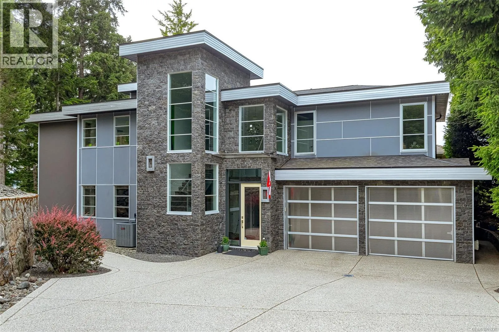 556 Delora Dr