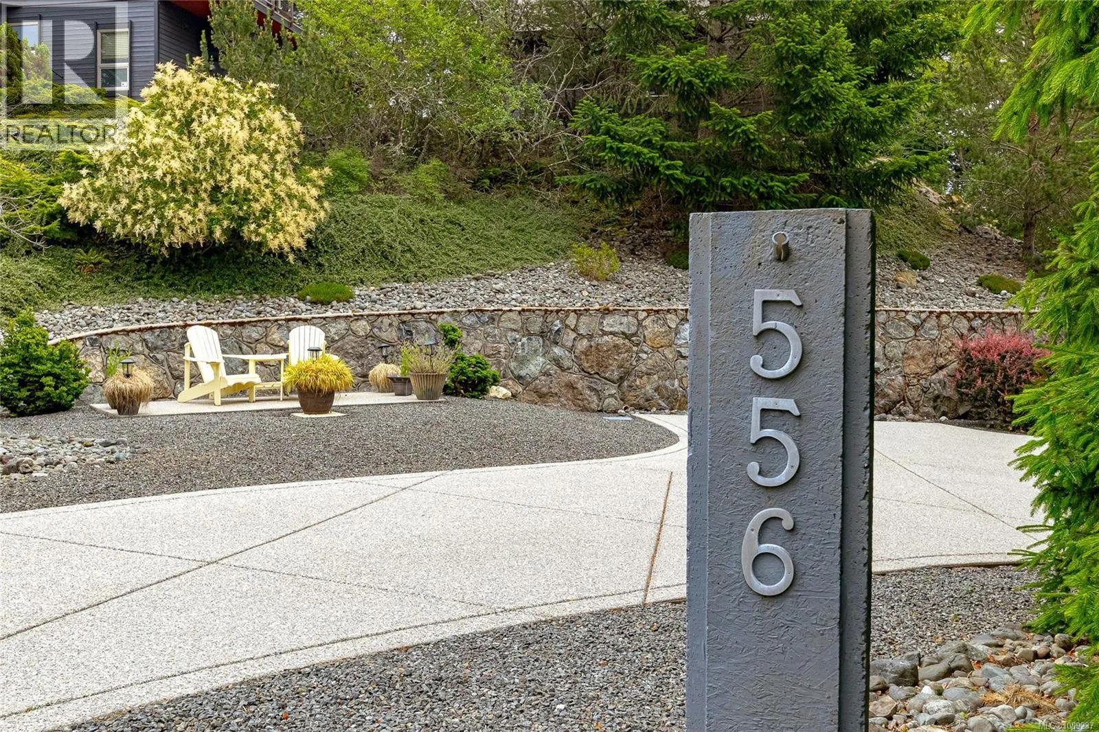 556 Delora Dr