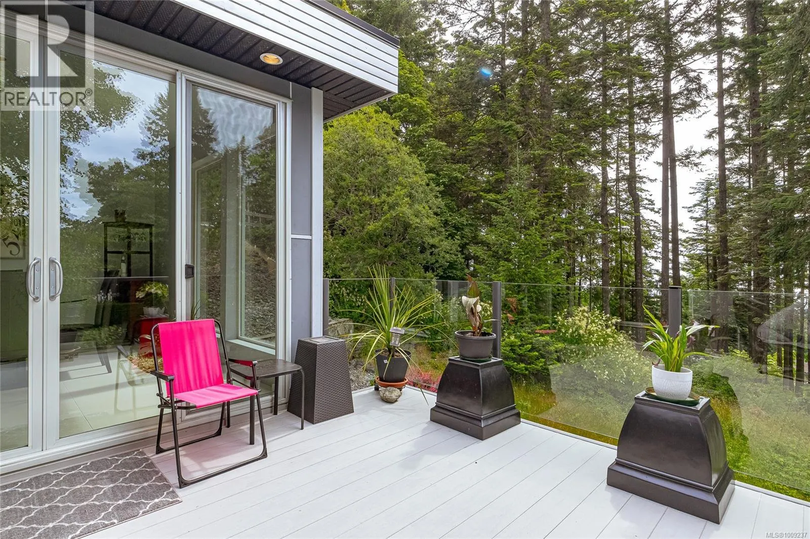 556 Delora Dr