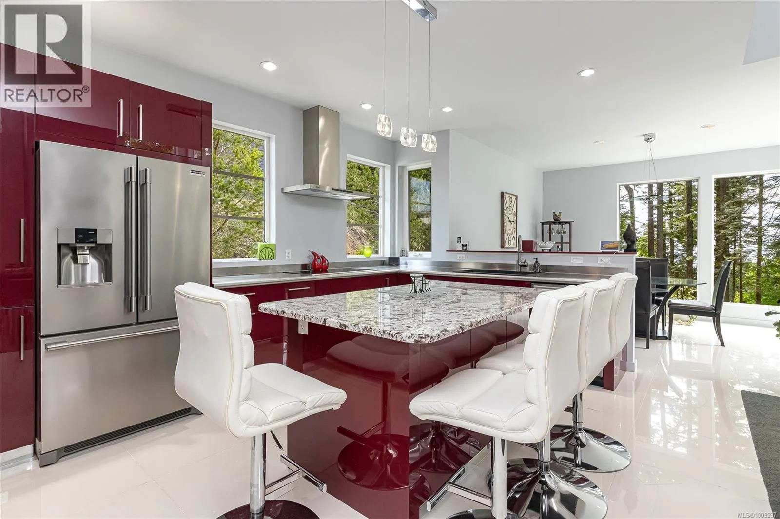 556 Delora Dr
