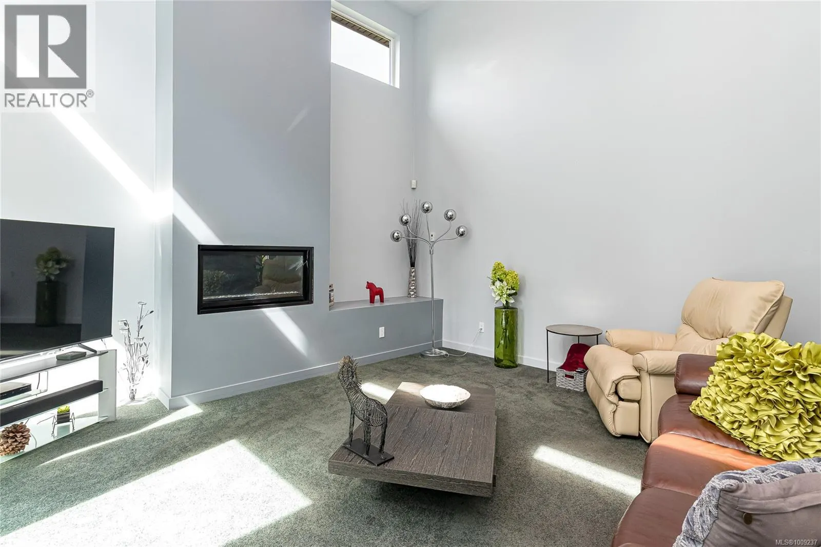 556 Delora Dr