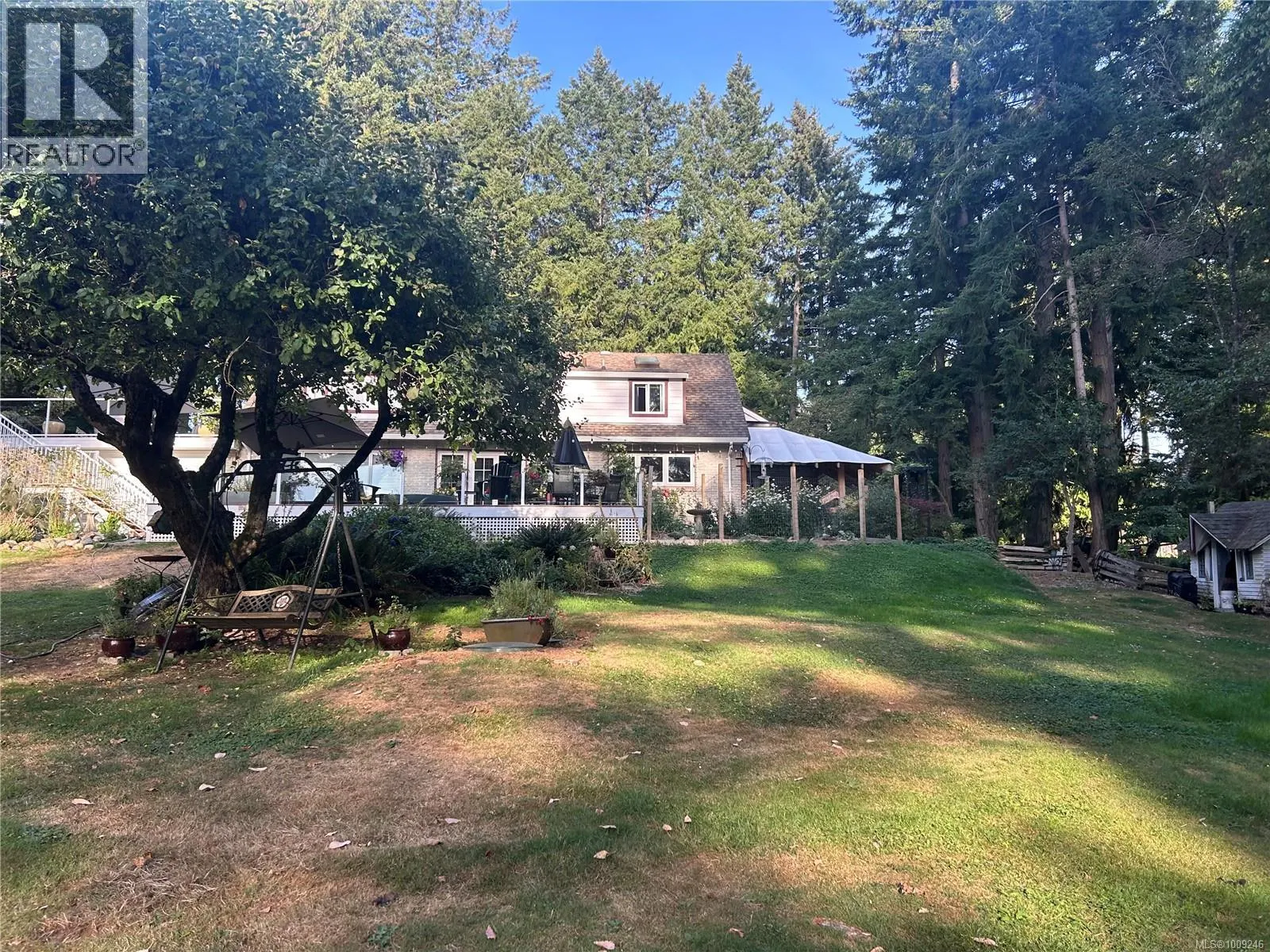 5182 Santa Clara Ave